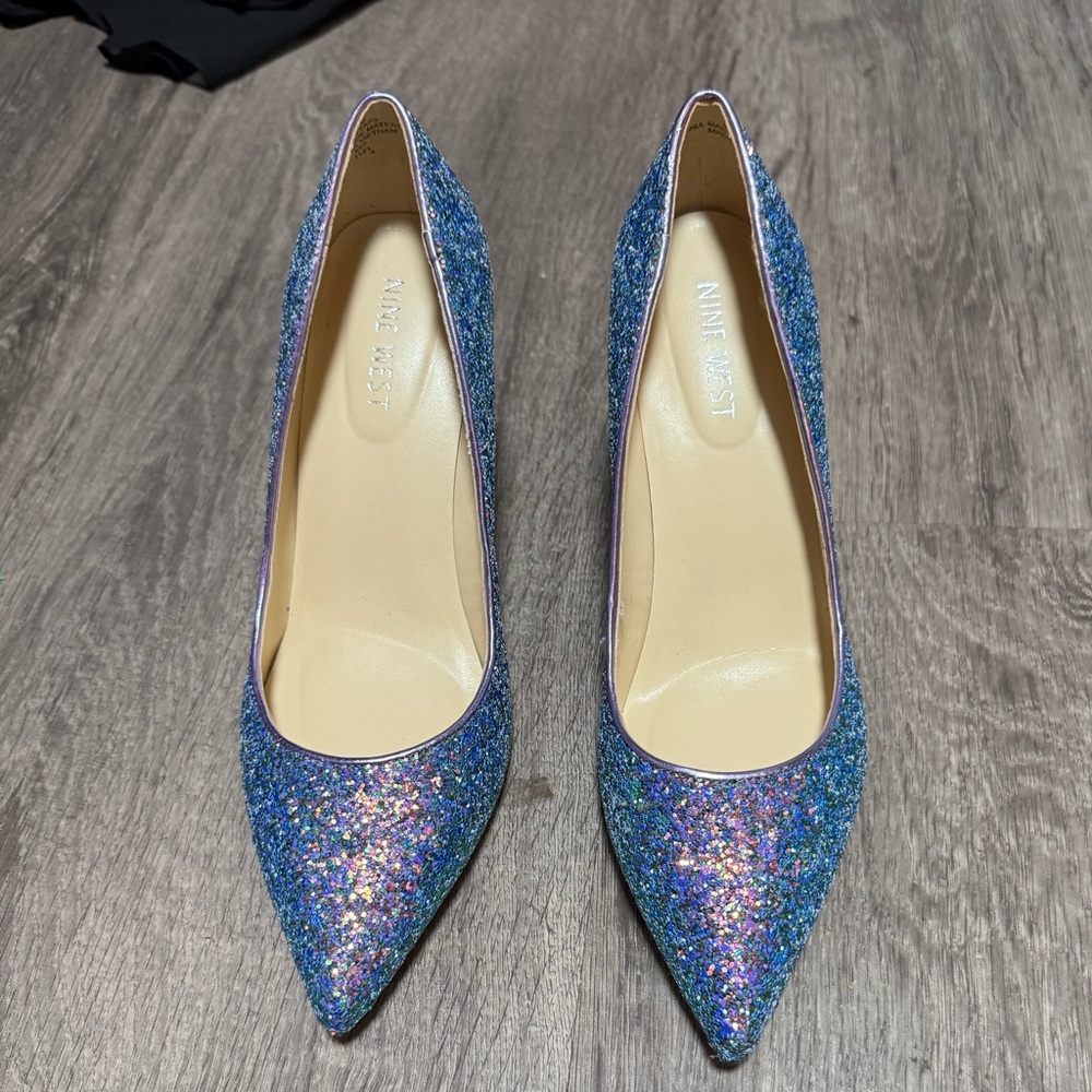 NWOT Nine West Glittery Women’s Heels